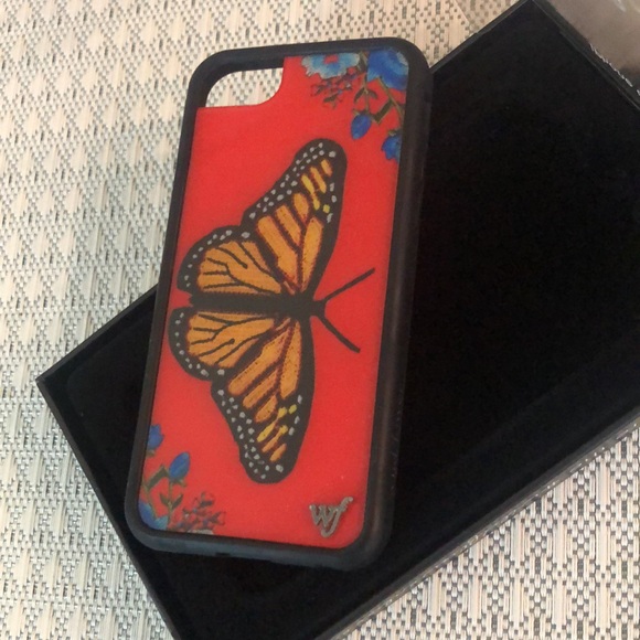 Limited edition Wildflower iPhone 6/7/8/SE case red with monarch butterfly - Picture 6 of 7